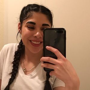 Meet your Posher, Nancy